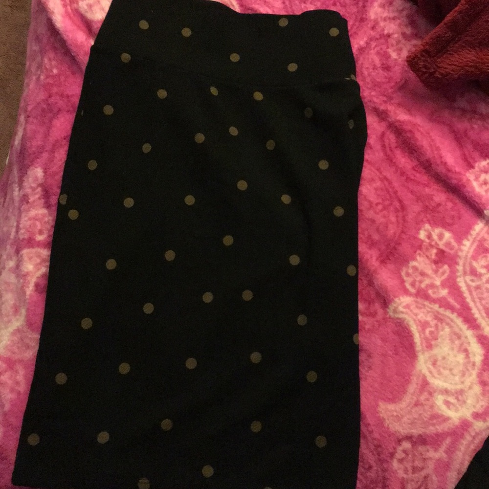 Black with gold polka dot Lularoe skirt